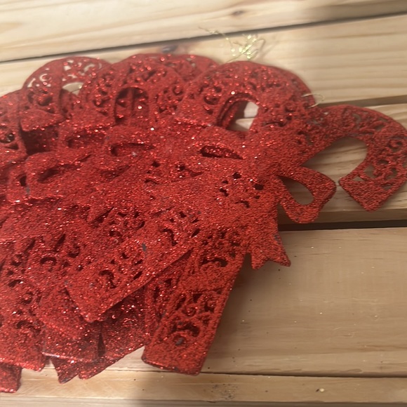 Red Christmas 🎄 Decorations - Picture 6 of 7